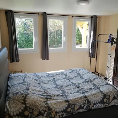 Maison Avec Jardin Au Calme Proche De Paris Holiday home