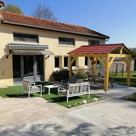 Maison Avec Jardin Au Calme Proche De Paris Holiday home *